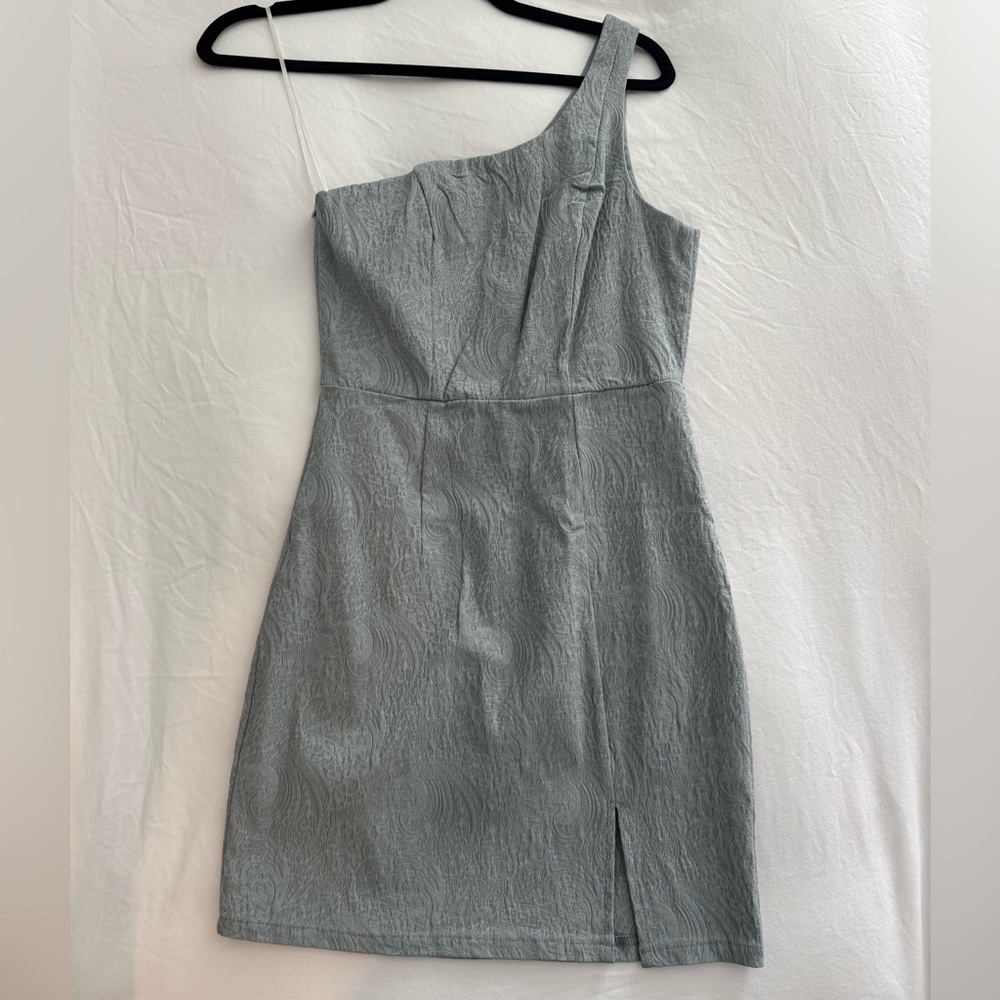 Elegant One-Shoulder Gray Dress
